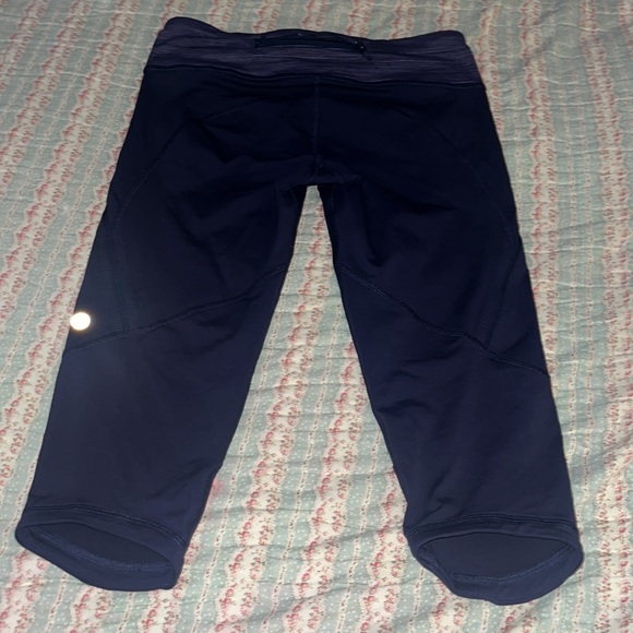 Lululemon cropped pants - Picture 5 of 8